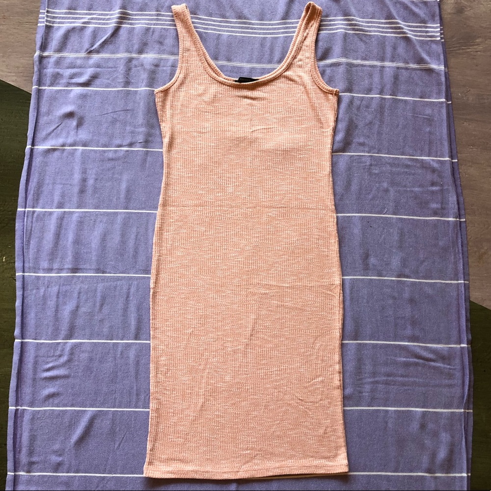 Forever 21 BODYCON PINK RIBBED MIDI DRESS - Picture 2 of 3